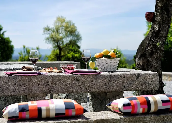 Dom wakacyjny Casa Da Torre Portela de Vade