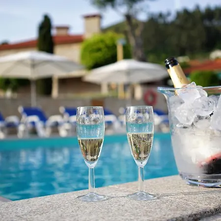 Casa Da Torre * Portela de Vade