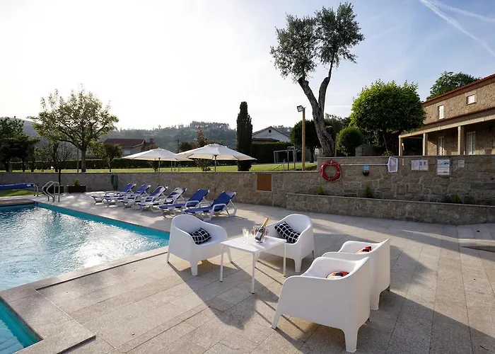 Casa Da Torre * Portela de Vade