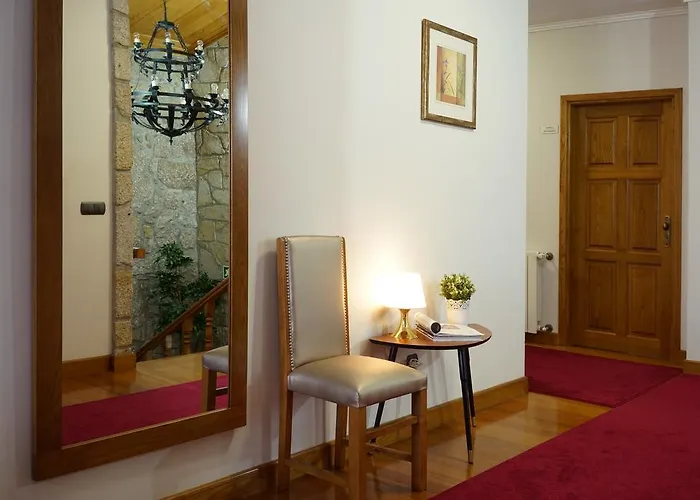 Casa Da Torre Tatil Evi Portela de Vade